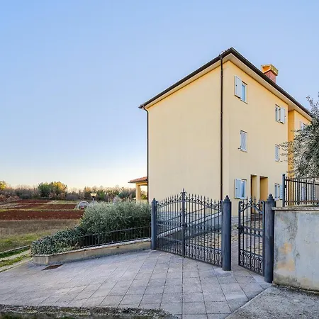 Stancija Amorozo 6 Poreč Exterior foto